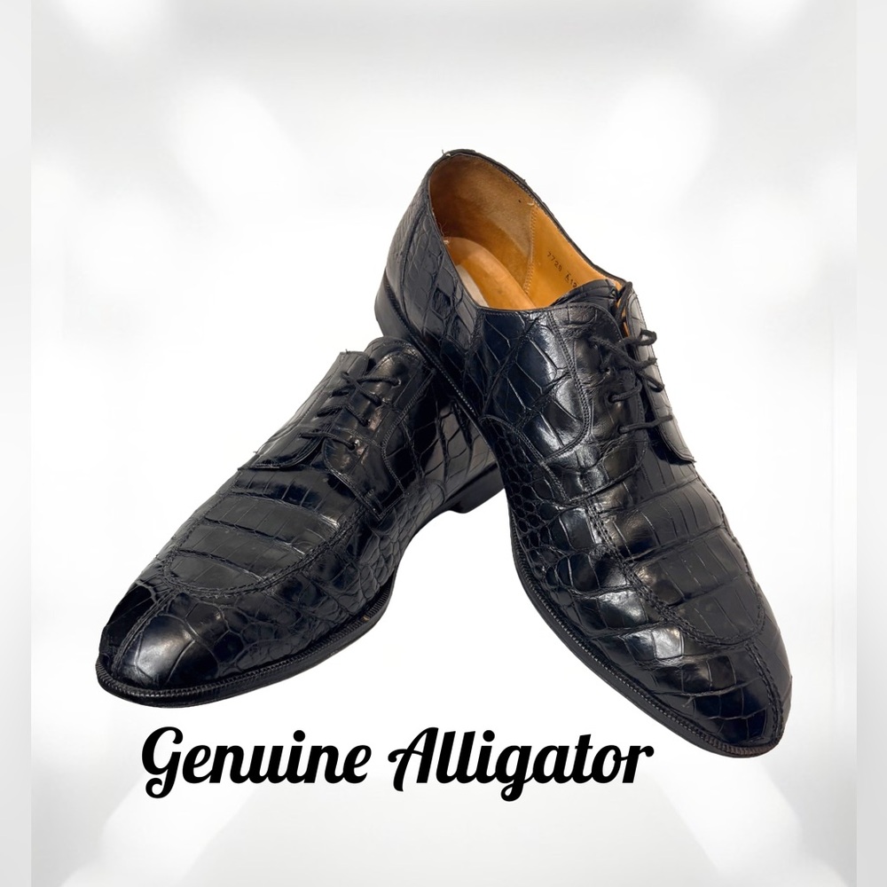 Elegant Black Alligator Men's Oxfords